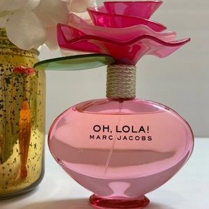 Marc Jacobs oh Lola